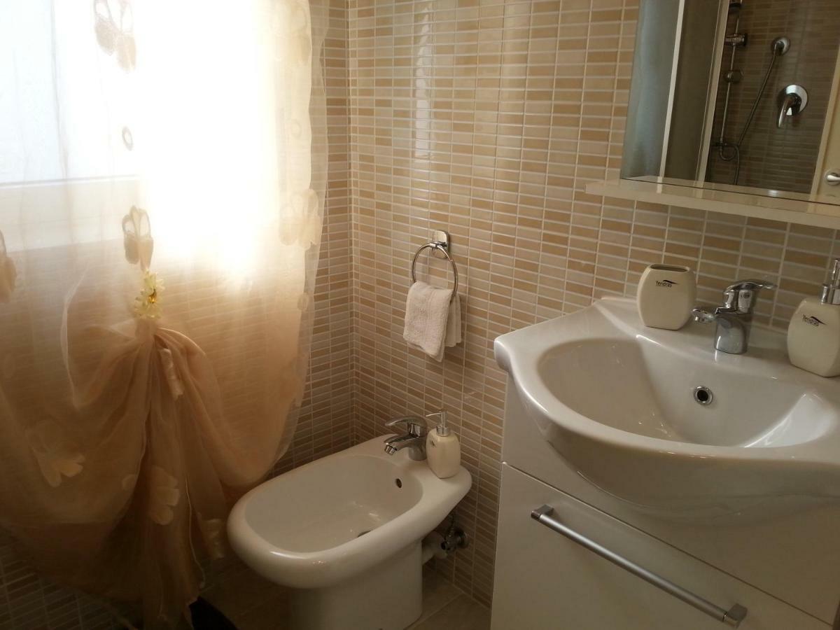 Nice Studio Apartment Giardini Naxos Eksteriør bilde